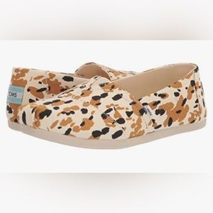 TOMS Women's Leopard Print Slip-On Shoes
